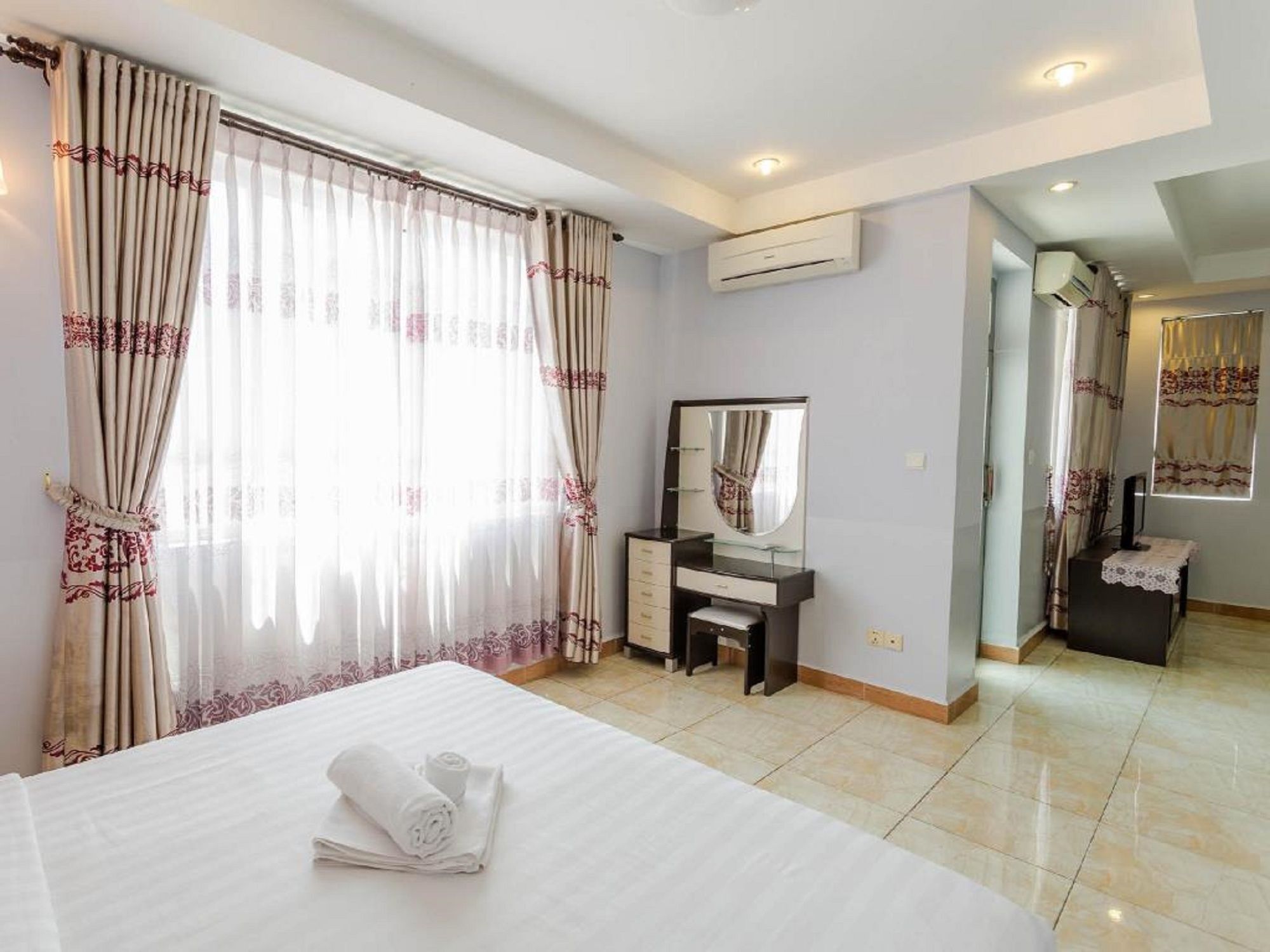 MekongView 1 CondoTel Phnom-Penh Buitenkant foto